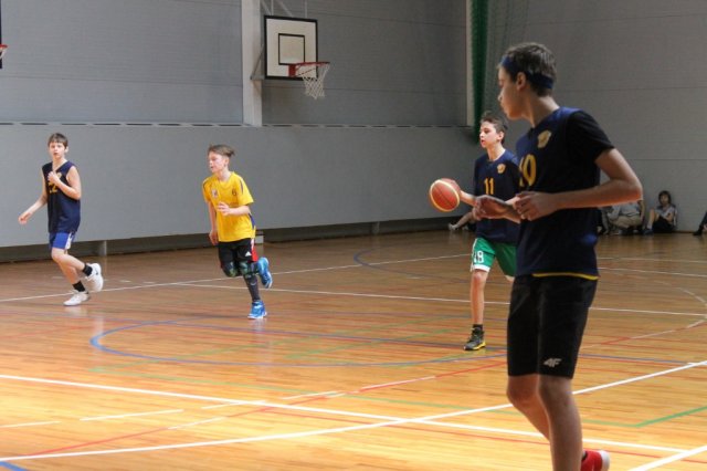 Valmieras pilsētas un starpnovadu skolēnu sporta spēlēs  basketbolā C grupā (2004.-2005.g.dz.) izcīnīta 2. vieta